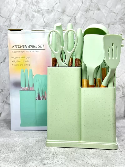 Set utensilios + cubiertera + tabla 19 piezas grande