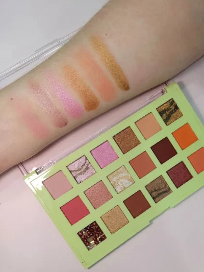 Paleta de sombras x18 tonos - Marbled Majesty BG - Image 2