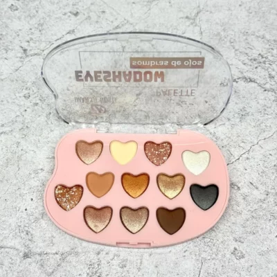 Paleta de sombras corazón