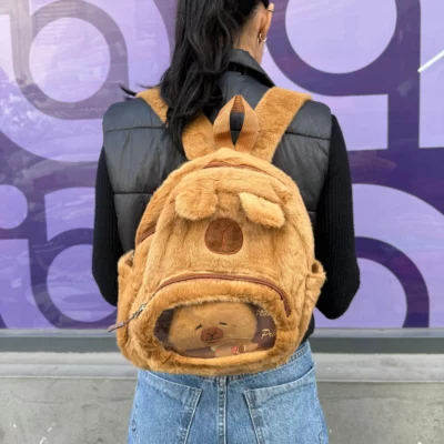 Mochila capibara con hijo