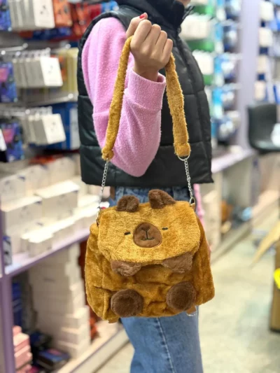 Cartera / mochila capibara - Image 2