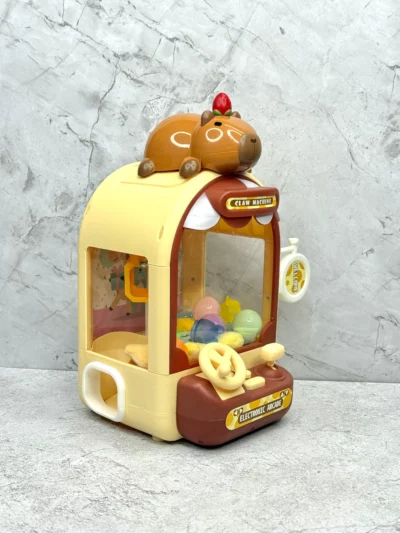 Maquina saca peluche capibara