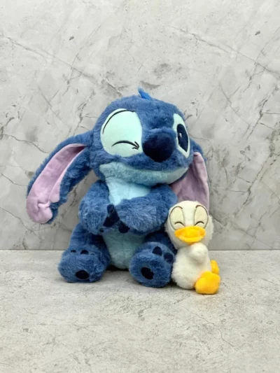 Peluche Stitch con patito - Image 2