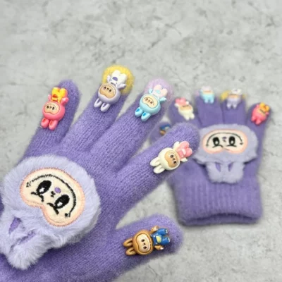 Guantes de niño personaje