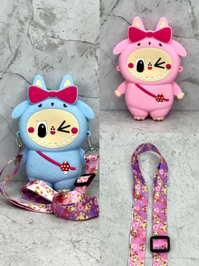 Cartera labubu importada - Image 12