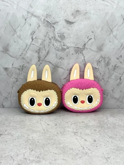 Cartera labubu importada - Image 6