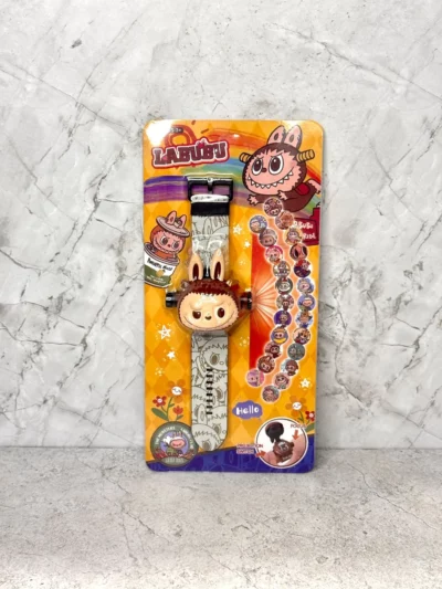 Reloj proyector labubu y capibara infantil