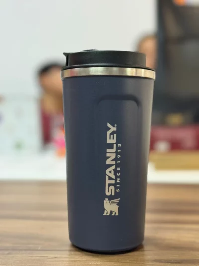 Vaso coffe vacuum cup simil stanley con visor 510ml